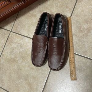 New shoes men size 8